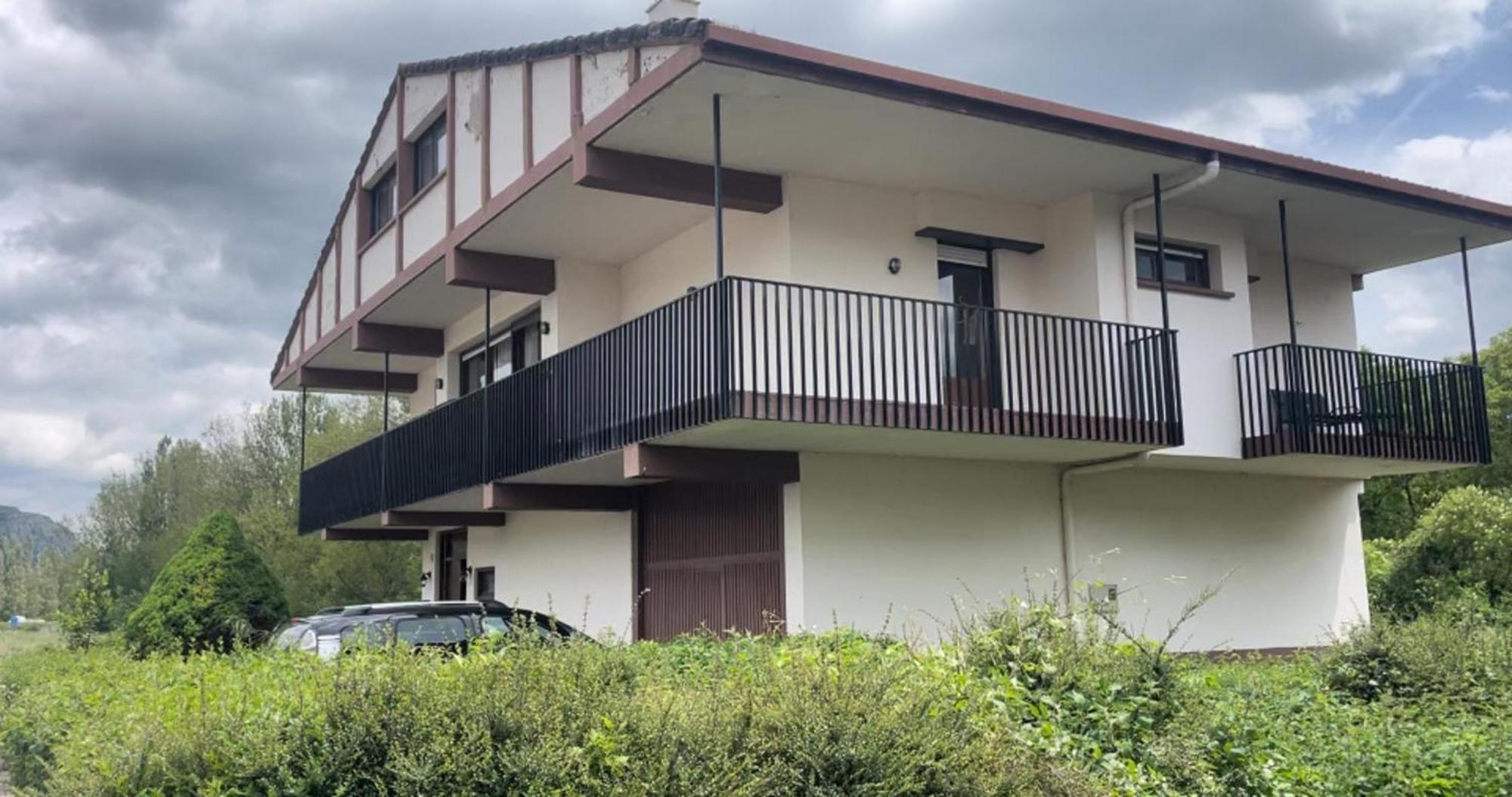 3-Bed Artist Chalet Near San Sebastian Sleeps 6 Arruazu Buitenkant foto